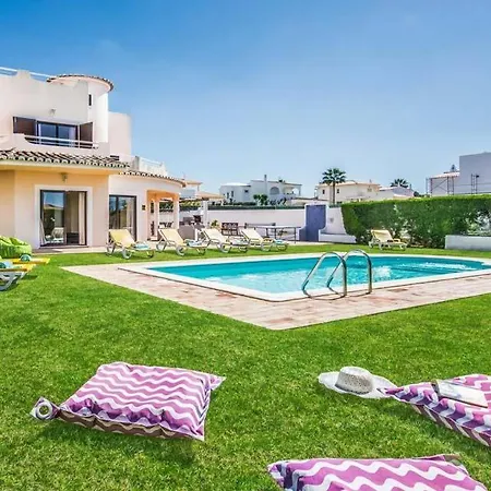 Villa Gale Sleeps 8 Pool Air Con Wifi Patroves