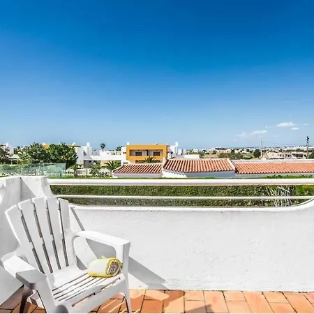 Villa Gale Sleeps 8 Pool Air Con Wifi *